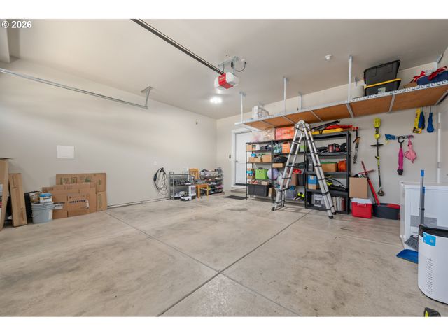 1536 ALSEA Dr, Eugene, OR 97408