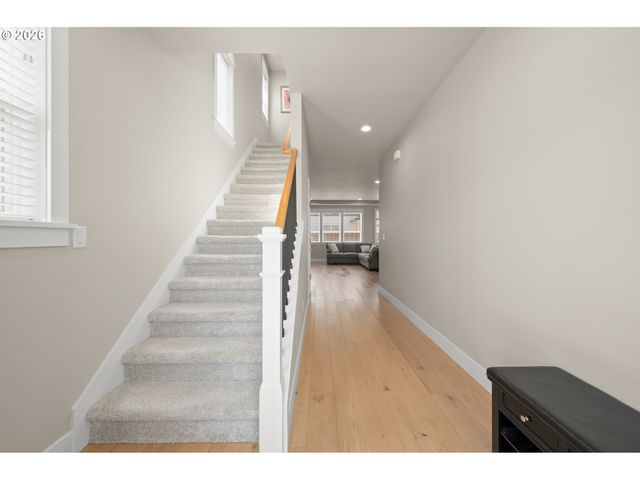1536 ALSEA Dr, Eugene, OR 97408