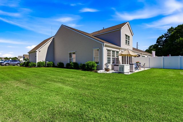 140 Parmelee Dr Unit E, Murrells Inlet, SC 29576