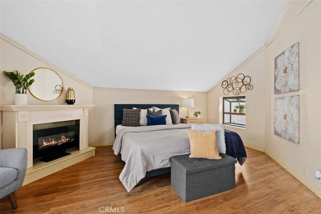 1945 Sundance, Costa Mesa, CA 92627