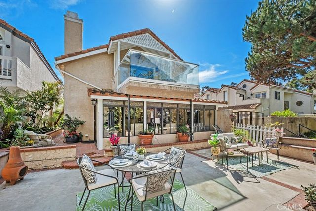 1945 Sundance, Costa Mesa, CA 92627