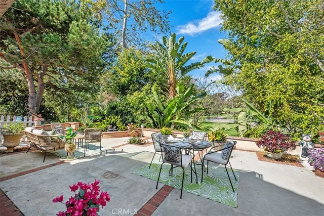 1945 Sundance, Costa Mesa, CA 92627