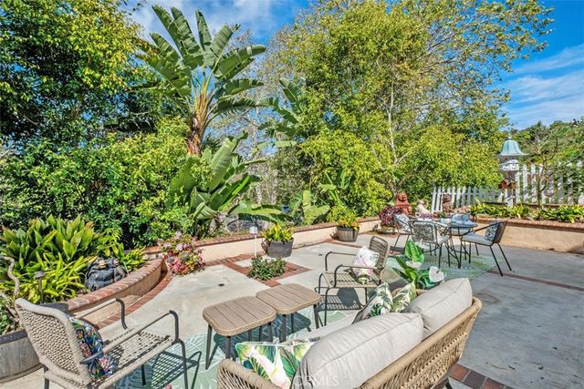 1945 Sundance, Costa Mesa, CA 92627