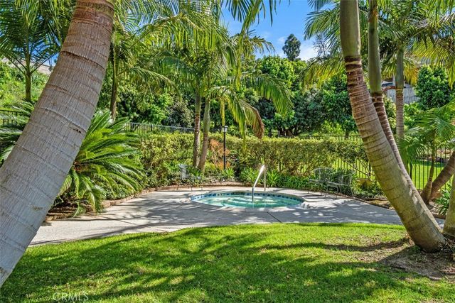 1945 Sundance, Costa Mesa, CA 92627