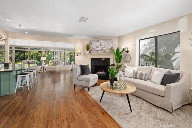 1945 Sundance, Costa Mesa, CA 92627