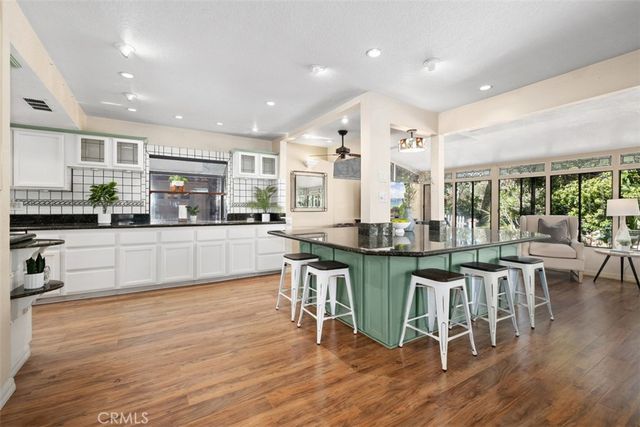 1945 Sundance, Costa Mesa, CA 92627