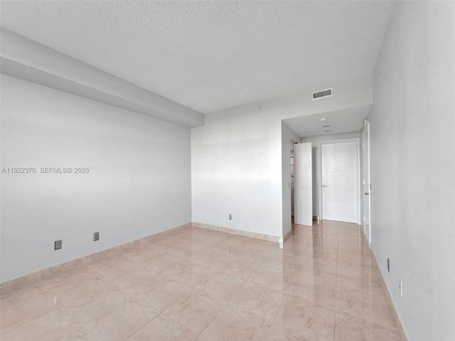 2475 Brickell Ave 804, Miami, FL 33129