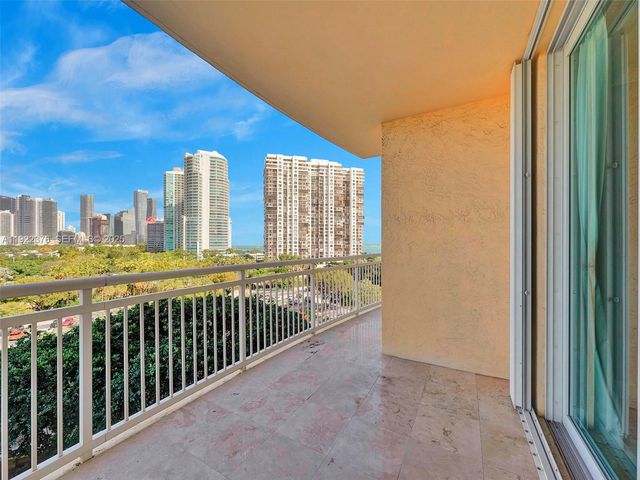 2475 Brickell Ave 804, Miami, FL 33129