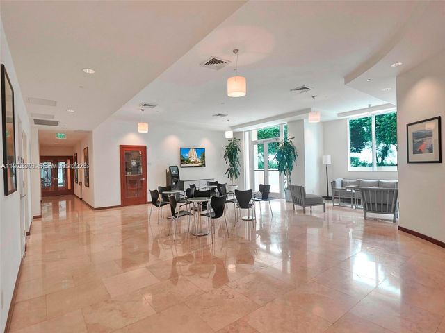 2475 Brickell Ave 804, Miami, FL 33129