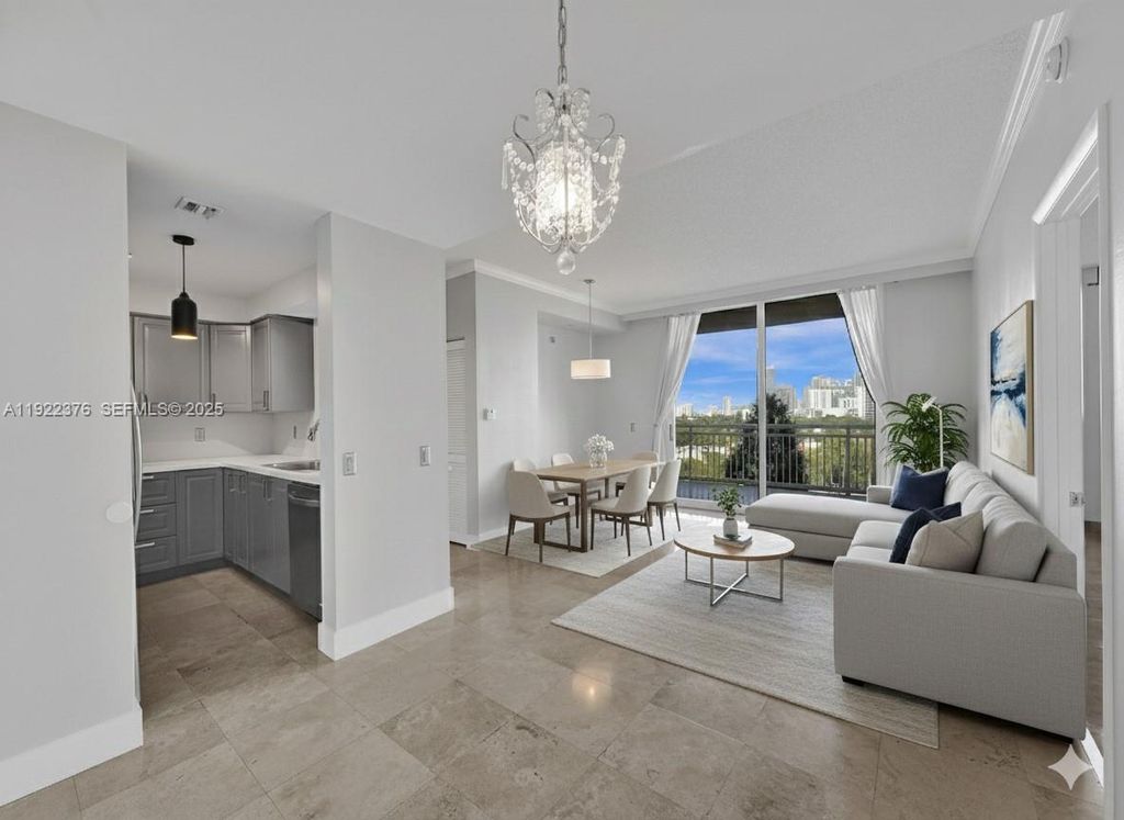 2475 Brickell Ave 804, Miami, FL 33129