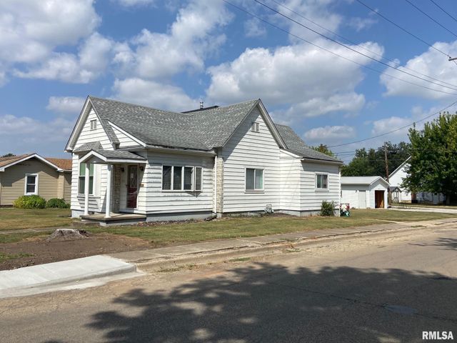 701 W Rich Street, Taylorville, IL 62568