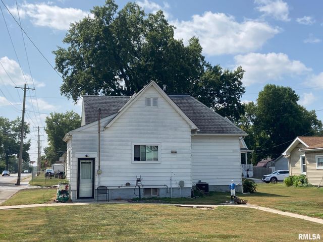 701 W Rich Street, Taylorville, IL 62568