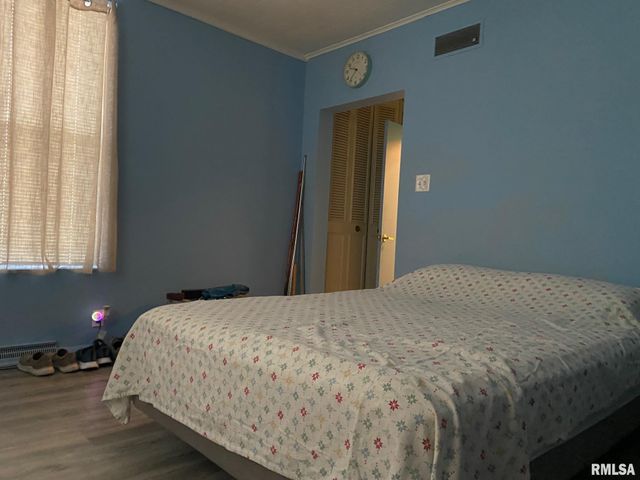 701 W Rich Street, Taylorville, IL 62568