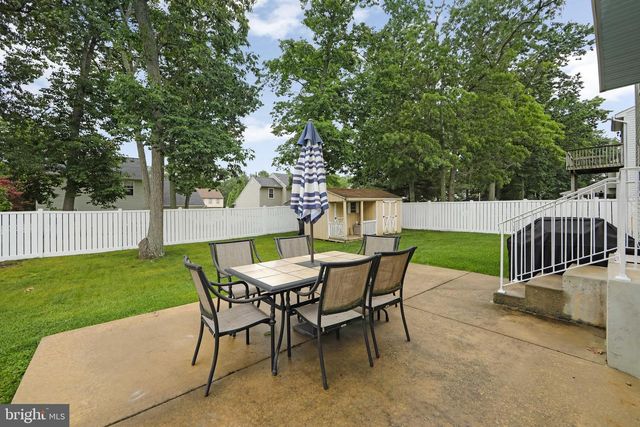 280 FRONT ST, Atco, NJ 08004
