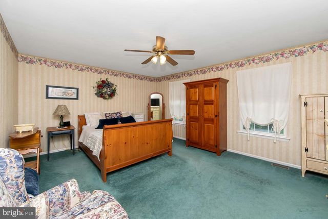 280 FRONT ST, Atco, NJ 08004