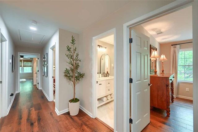 255 Barrow Downs, Alpharetta, GA 30004