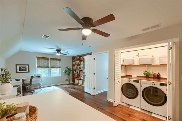 255 Barrow Downs, Alpharetta, GA 30004