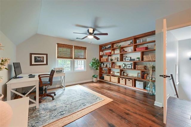 255 Barrow Downs, Alpharetta, GA 30004