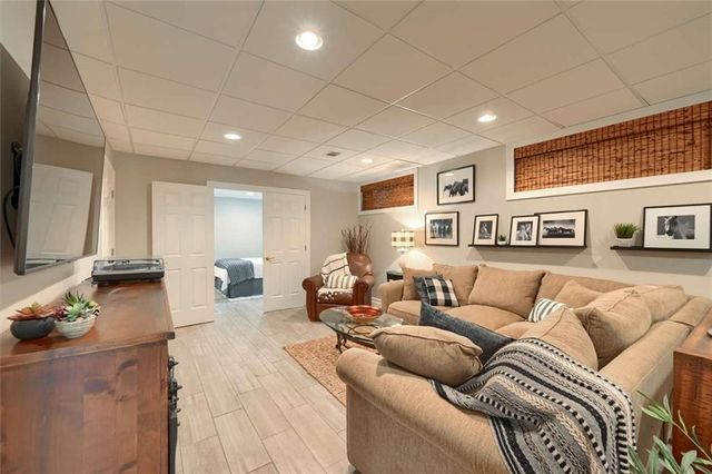 255 Barrow Downs, Alpharetta, GA 30004