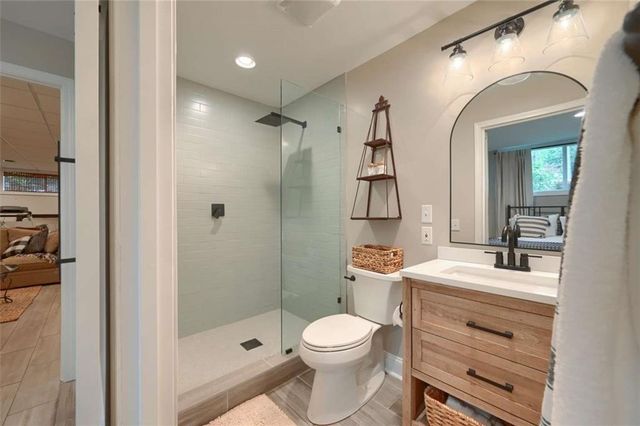 255 Barrow Downs, Alpharetta, GA 30004