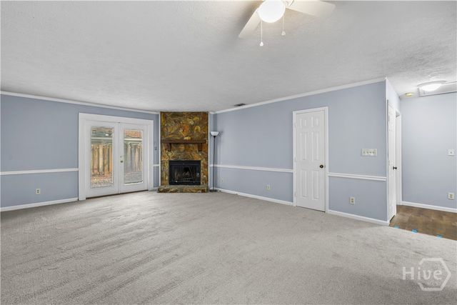 16 Peach Row, Savannah, GA 31419