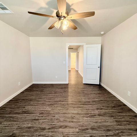 8023 Date Avenue, Lubbock, TX 79404