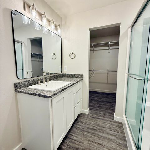 8023 Date Avenue, Lubbock, TX 79404