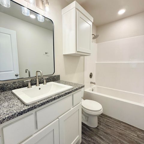 8023 Date Avenue, Lubbock, TX 79404