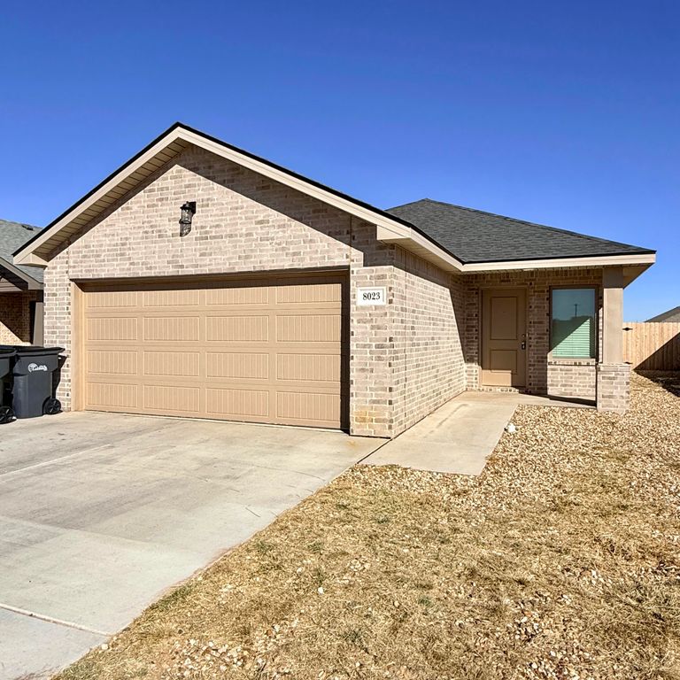 8023 Date Avenue, Lubbock, TX 79404