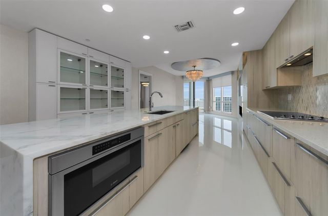 331 CLEVELAND STREET 1101, Clearwater, FL 33755