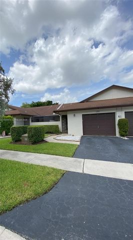 6081 NW 90th Avenue, Tamarac, FL 33321