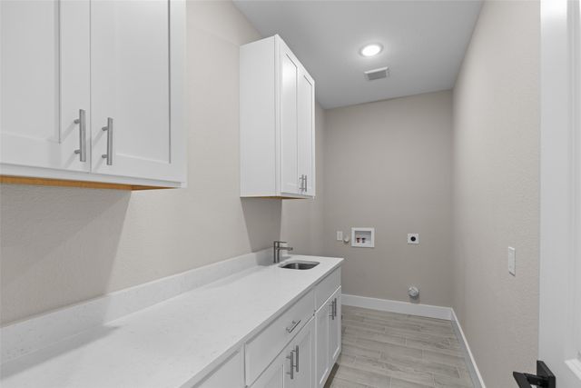 3025 Red Oak Drive, Granbury, TX 76048