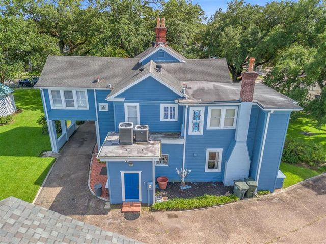 905 Pujo Street, Lake Charles, LA 70601