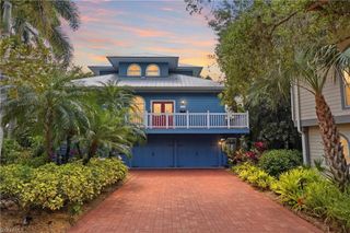 3814 Survey CIR, Bonita Springs, FL 34134