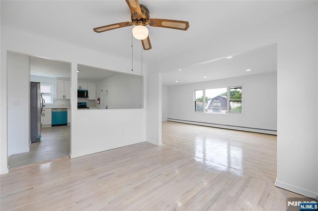 102 Gall Court, Elmwood Park, NJ 07407