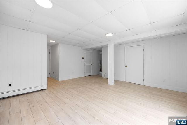 102 Gall Court, Elmwood Park, NJ 07407