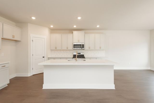 9295 Alban Chase Drive 35, Ooltewah, TN 37363