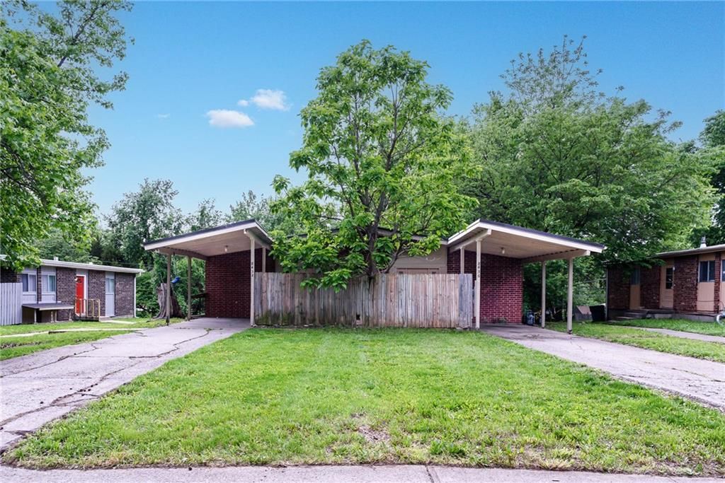8436 Kessler Street, Overland Park, KS 66212