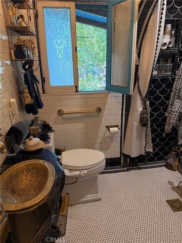 399 W Alexander, San Bernardino, CA 92405