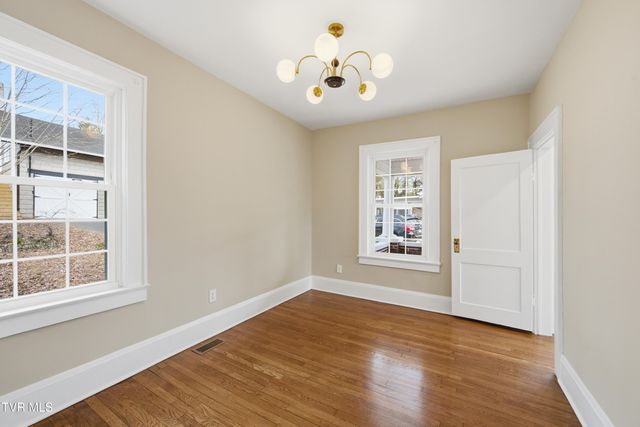 1224 7th Avenue, Bristol, TN 37620