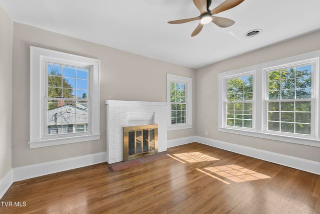 1224 7th Avenue, Bristol, TN 37620