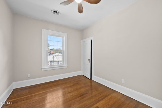 1224 7th Avenue, Bristol, TN 37620