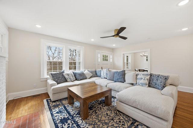 1224 7th Avenue, Bristol, TN 37620