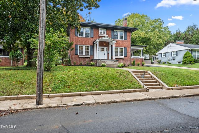 1224 7th Avenue, Bristol, TN 37620