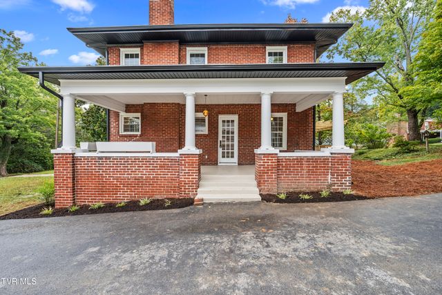 1224 7th Avenue, Bristol, TN 37620