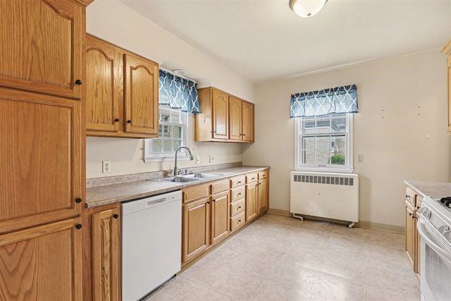 2129 Miner Avenue, Muskegon, MI 49441