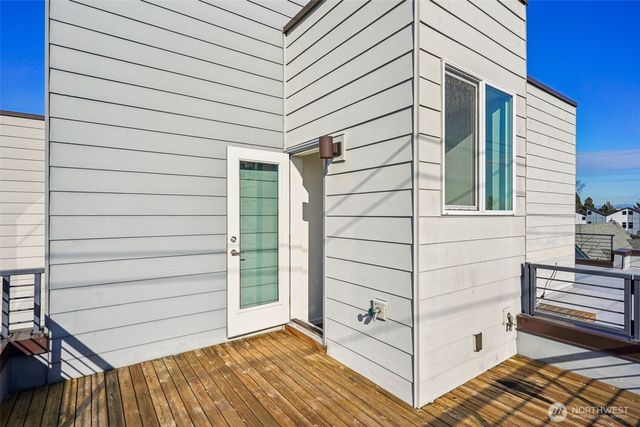 8501 14th Avenue NW, Seattle, WA 98117