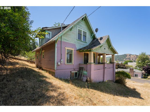 309 Se Ella St, Roseburg, OR 97470