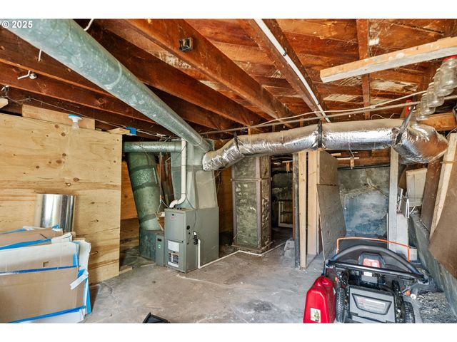 309 Se Ella St, Roseburg, OR 97470