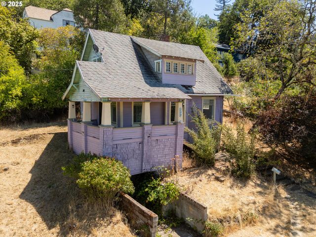 309 Se Ella St, Roseburg, OR 97470